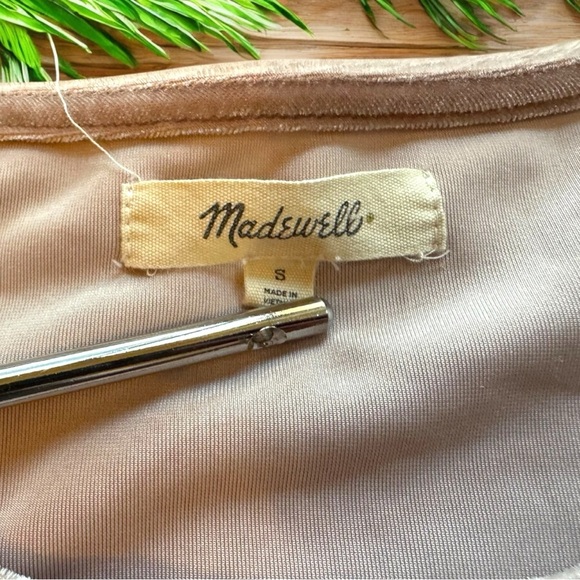 MADEWELL Blush Pink Velvet Butterfly Sleeve Top - Small - Picture 9 of 13